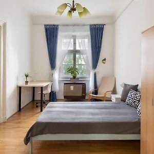 b333-apartment-in-the-heart-of-the-city.inbudapesthotels.com/
